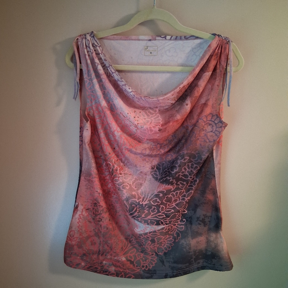 Title Nine Women's Multicolor Sleeveless Activewear Top